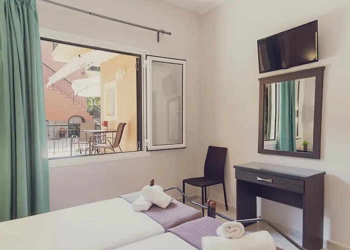 Maria Olga * Benitses (Corfu)